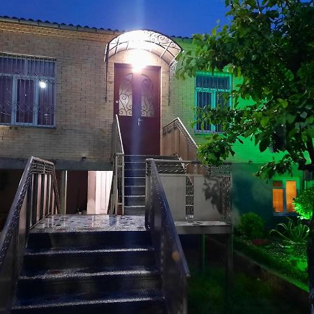Sisi Guest House Kutaisi Exteriér fotografie
